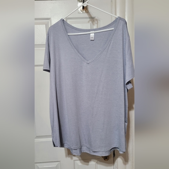 3x Velocity v neck tshirt - Picture 1 of 3